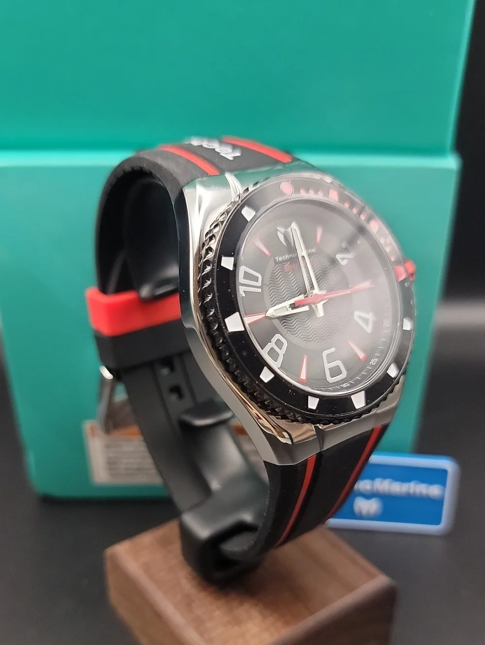 NEW 🏁 TechnoMarine Racing Legends Men's Watch - 44mm. Black Red White TM-525014